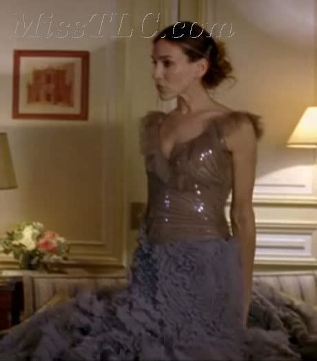 carrie bradshaw versace ball gown|versace mille feuille dress carrie.